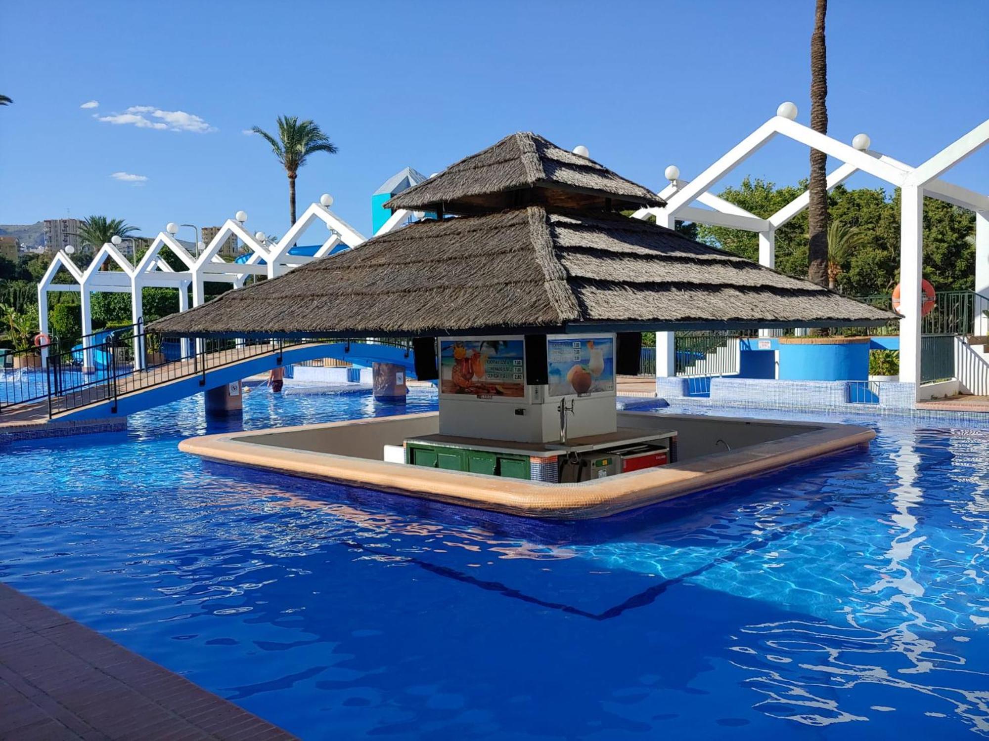 Benalbeach R&R Suite เบนัลมาเดนา ภายนอก รูปภาพ