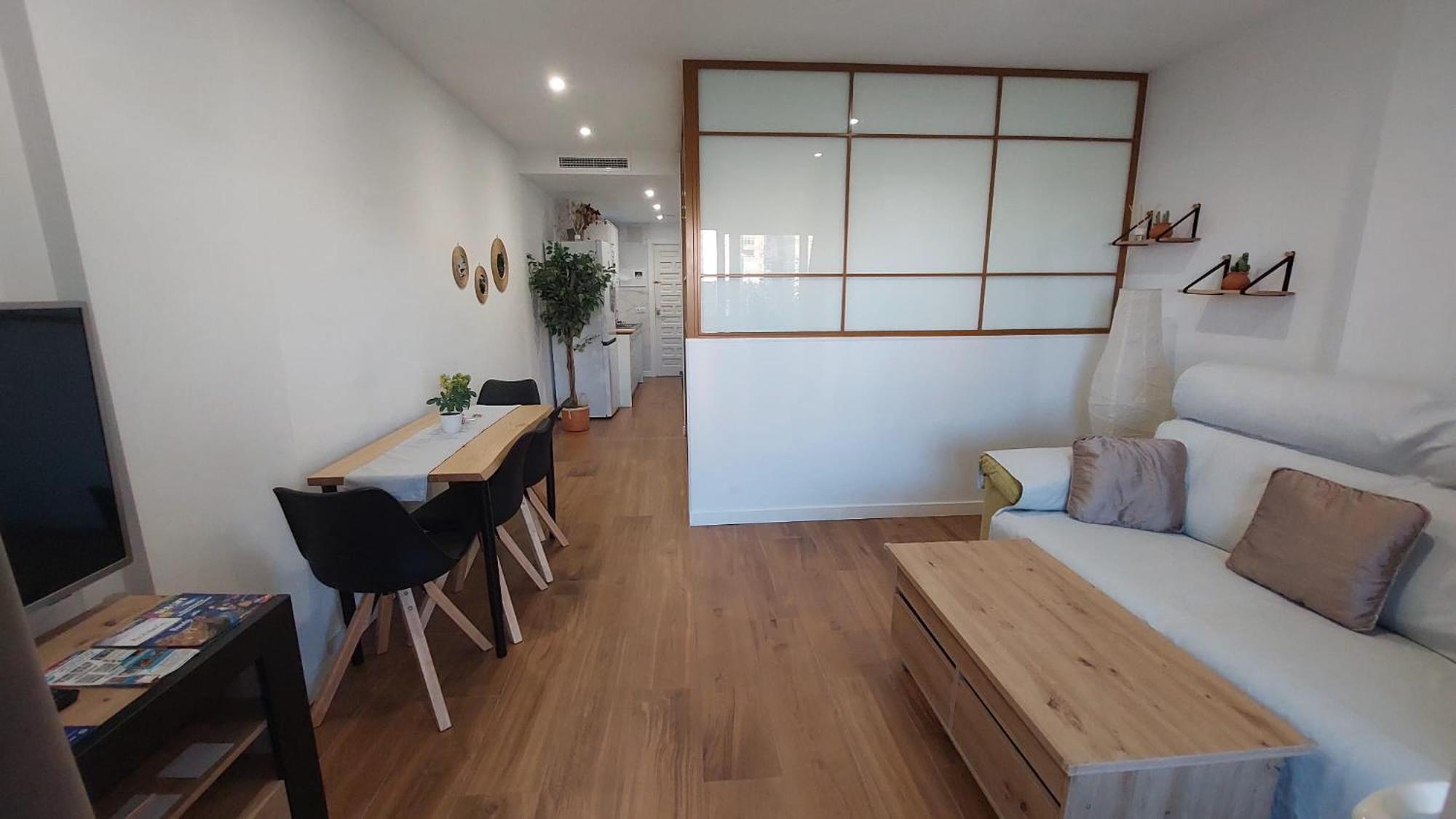 Benalbeach R&R Suite เบนัลมาเดนา ภายนอก รูปภาพ